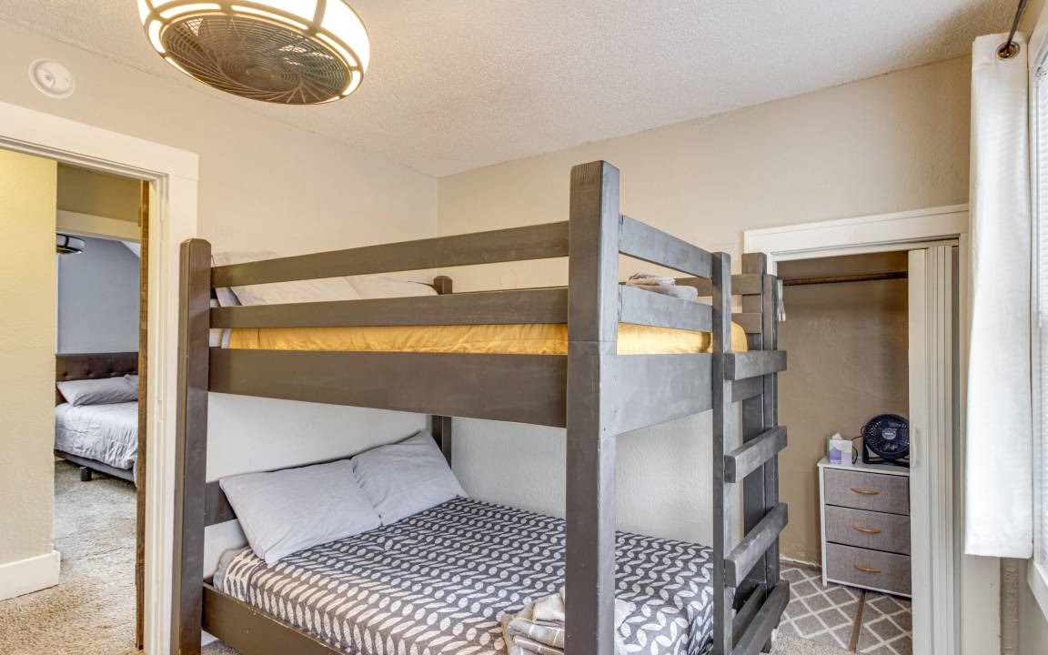 Photo of Bedroom in Crosby