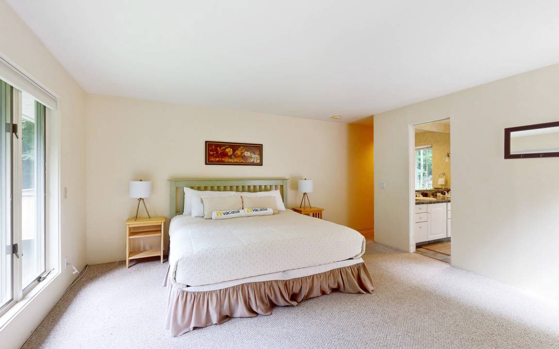 Photo of Bedroom in Stowe Area