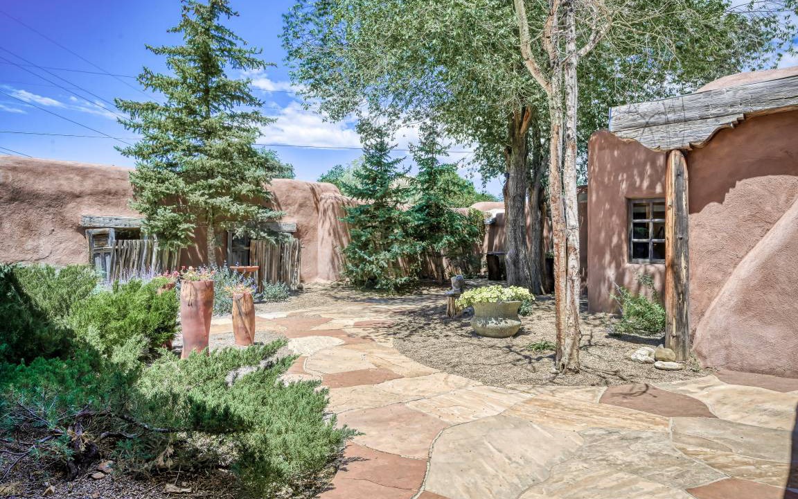 Photo of Others in Taos
