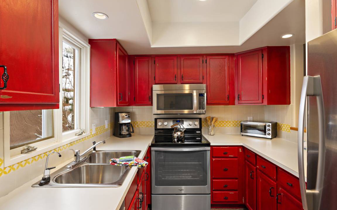 Photo of Kitchen in Northeast Santa Fe