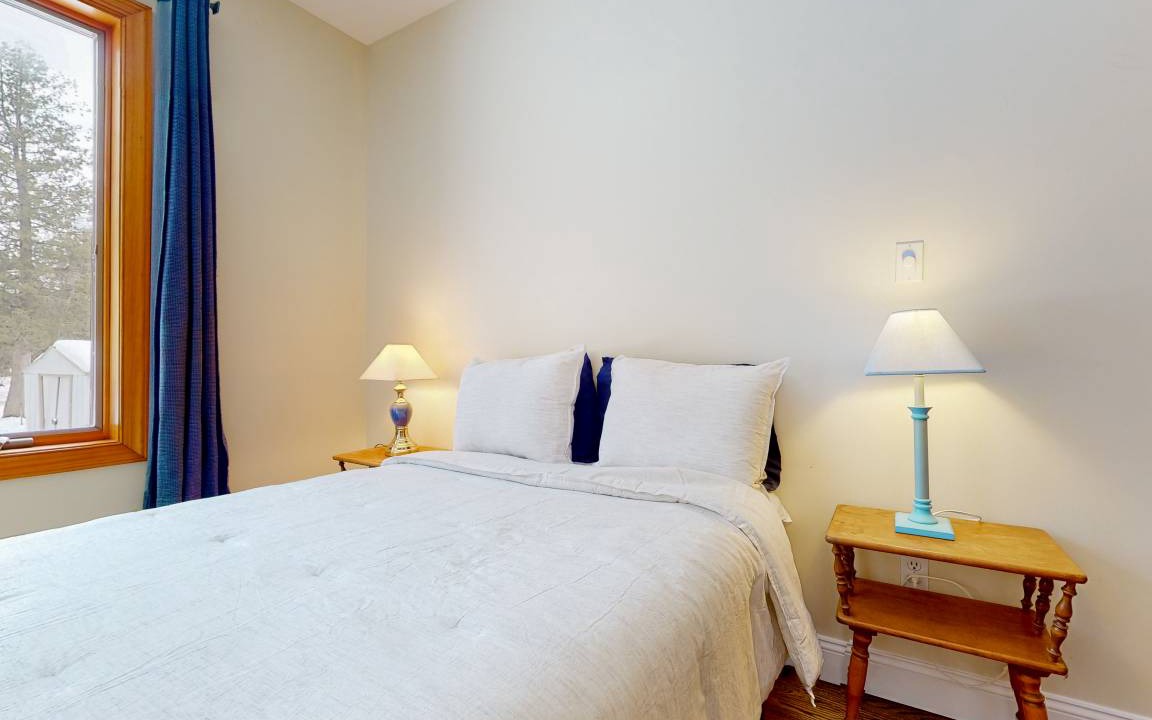 Photo of Bedroom in Malletts Bay