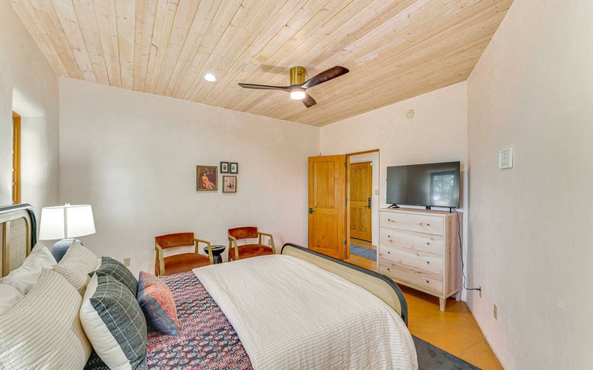 Photo of Others in Taos