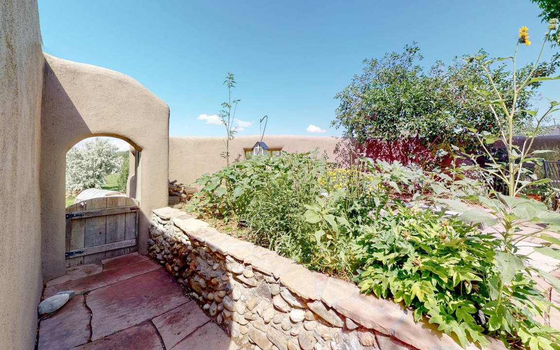 Photo of Others in Taos