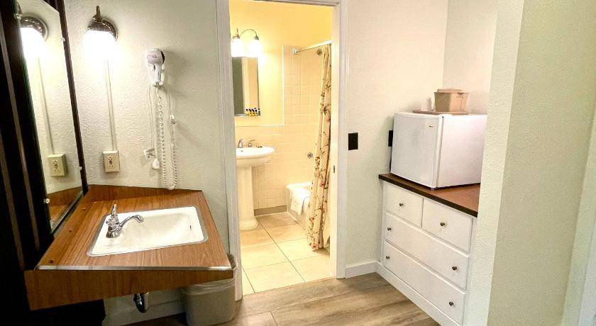 Photo of Bathroom in Manchester Center