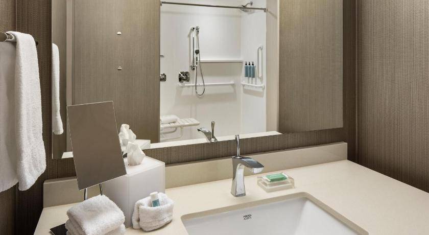 Photo of Bathroom in Woodbury