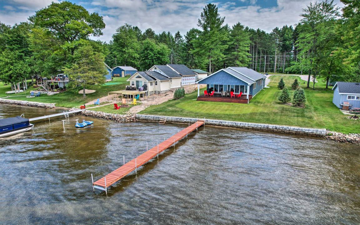 Photo of Others in Long Lake