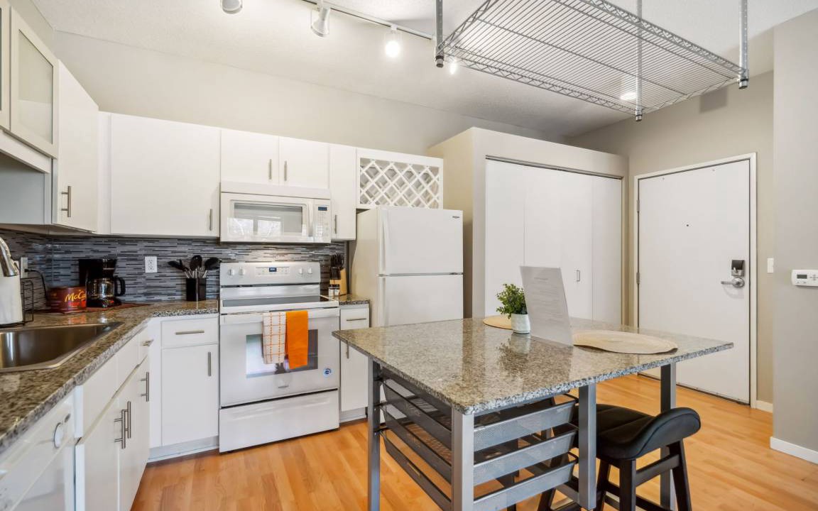 Photo of Kitchen in Mill District