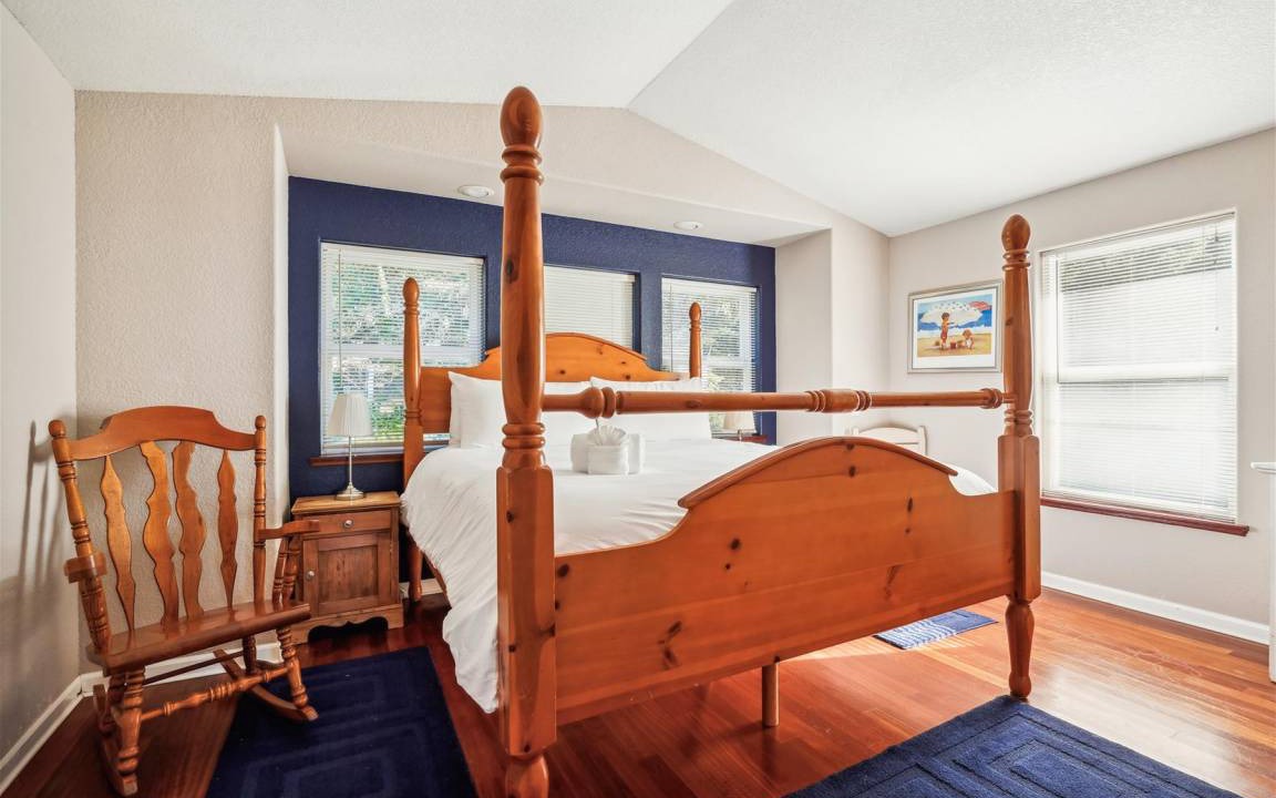 Photo of Bedroom in Downtown Cannon Beach