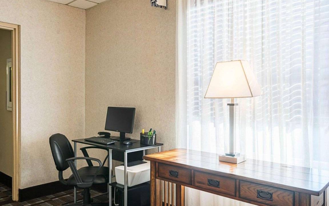 Photo of Livingroom in Morgantown