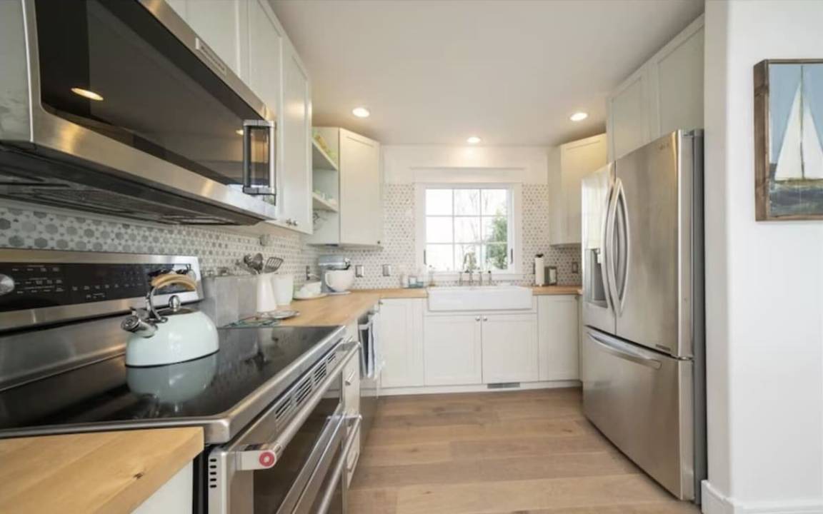 Photo of Kitchen in Miami Park