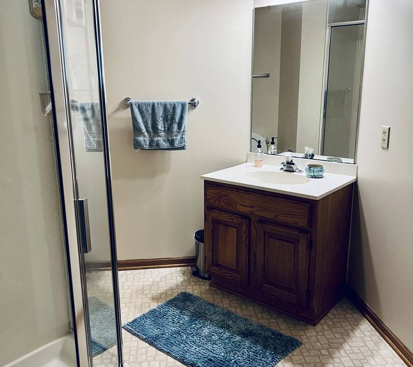 Photo of Bathroom in Woodbury
