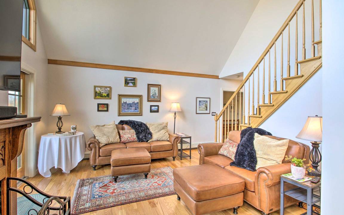 Photo of Livingroom in Easton