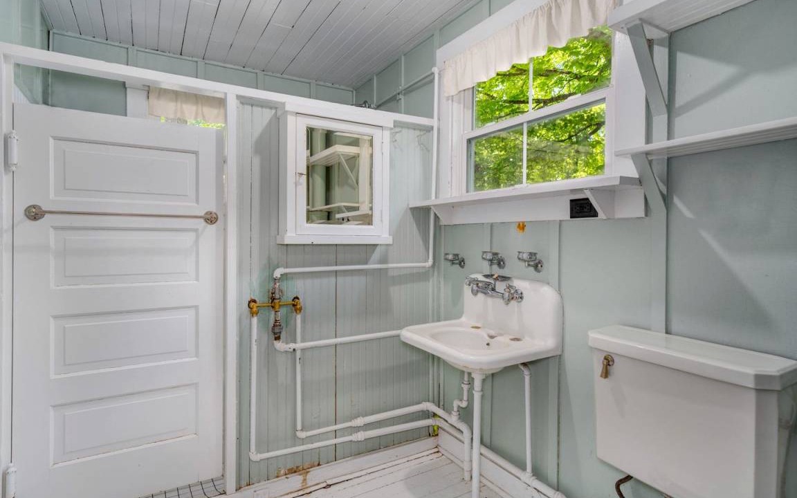 Photo of Bathroom in St Croix Falls