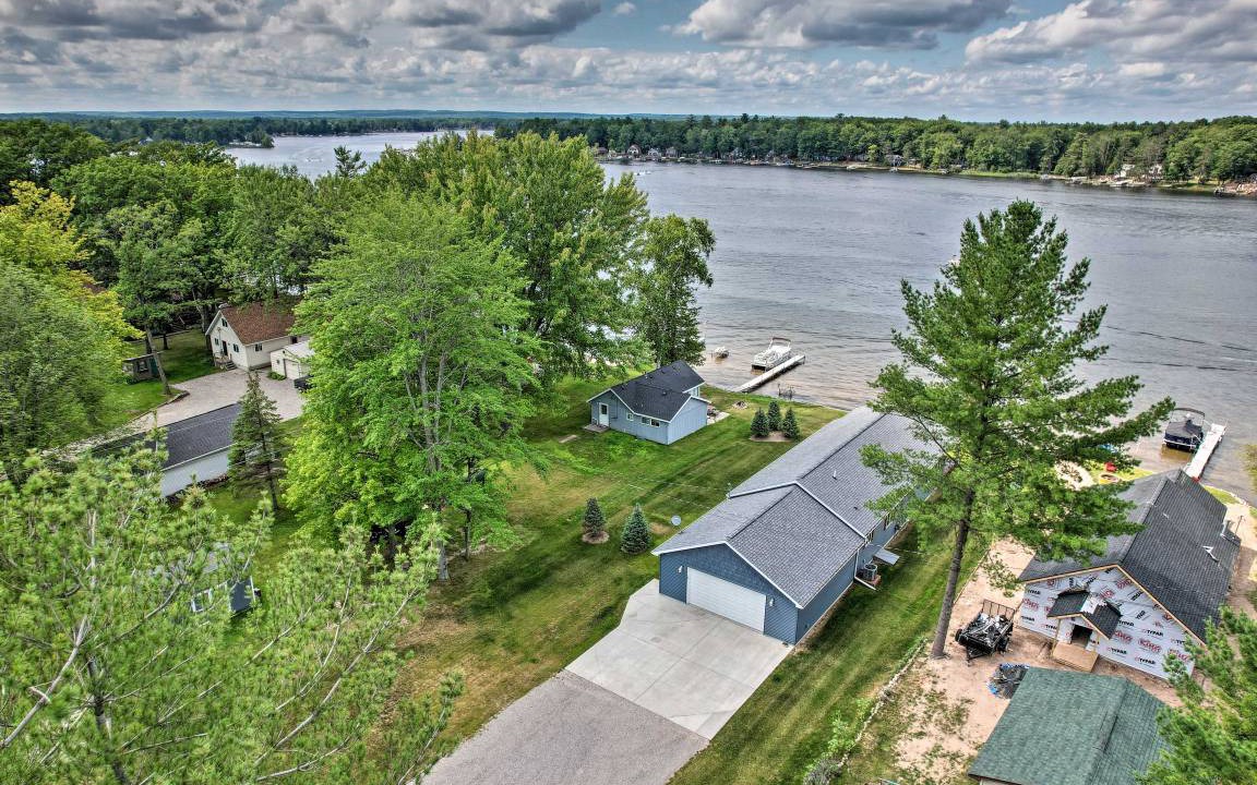Photo of Others in Long Lake