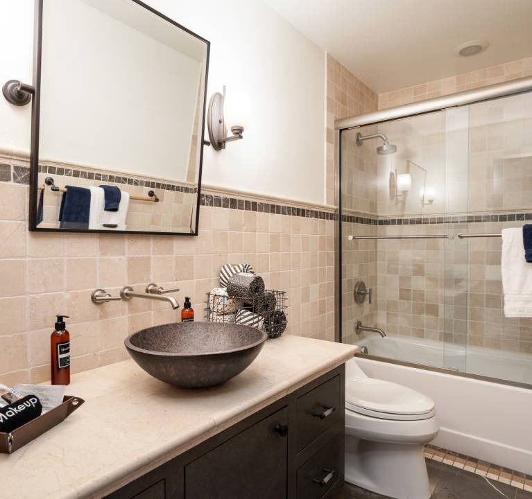 Photo of Bathroom in Hager City