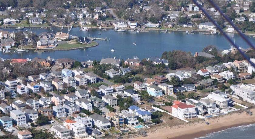 Photo of Others in Croatan Beach