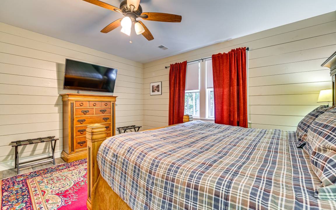 Photo of Bedroom in Chestertown