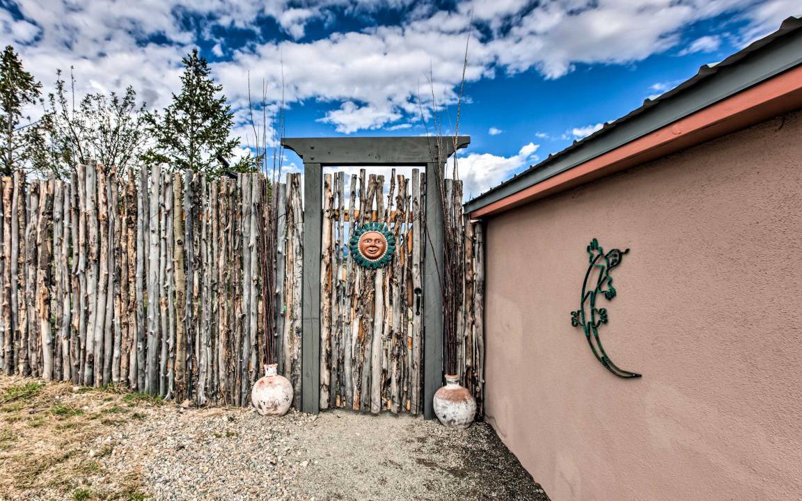 Photo of Others in Taos