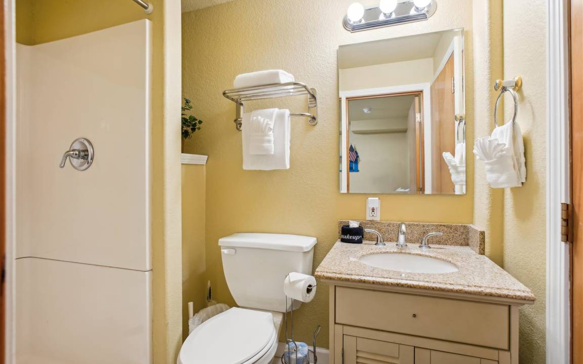Photo of Bathroom in Downtown Cannon Beach