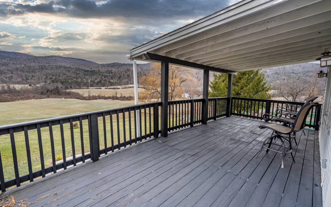 Photo of Patio Balcony in North Lake George