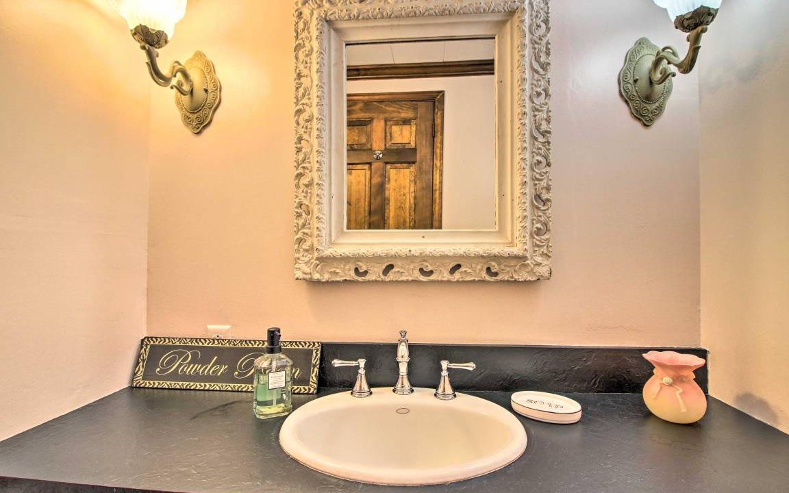 Photo of Bathroom in Skylark Beach