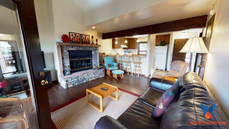 Photo of Livingroom in Angel Fire