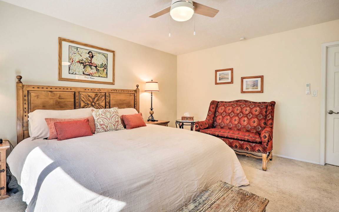 Photo of Bedroom in Northeast Santa Fe
