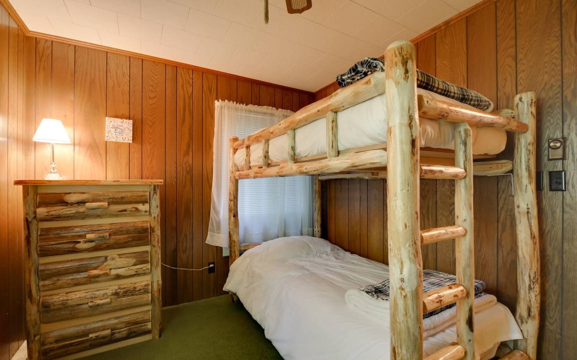 Photo of Bedroom in Jay
