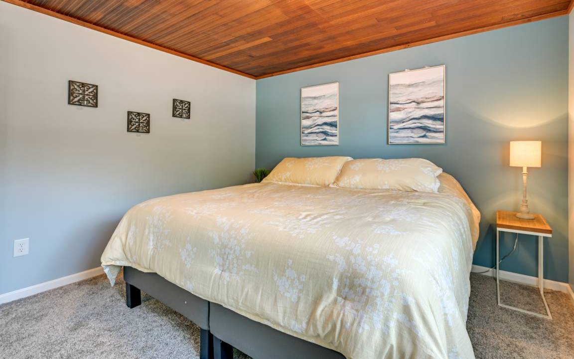 Photo of Bedroom in Lake Wissota