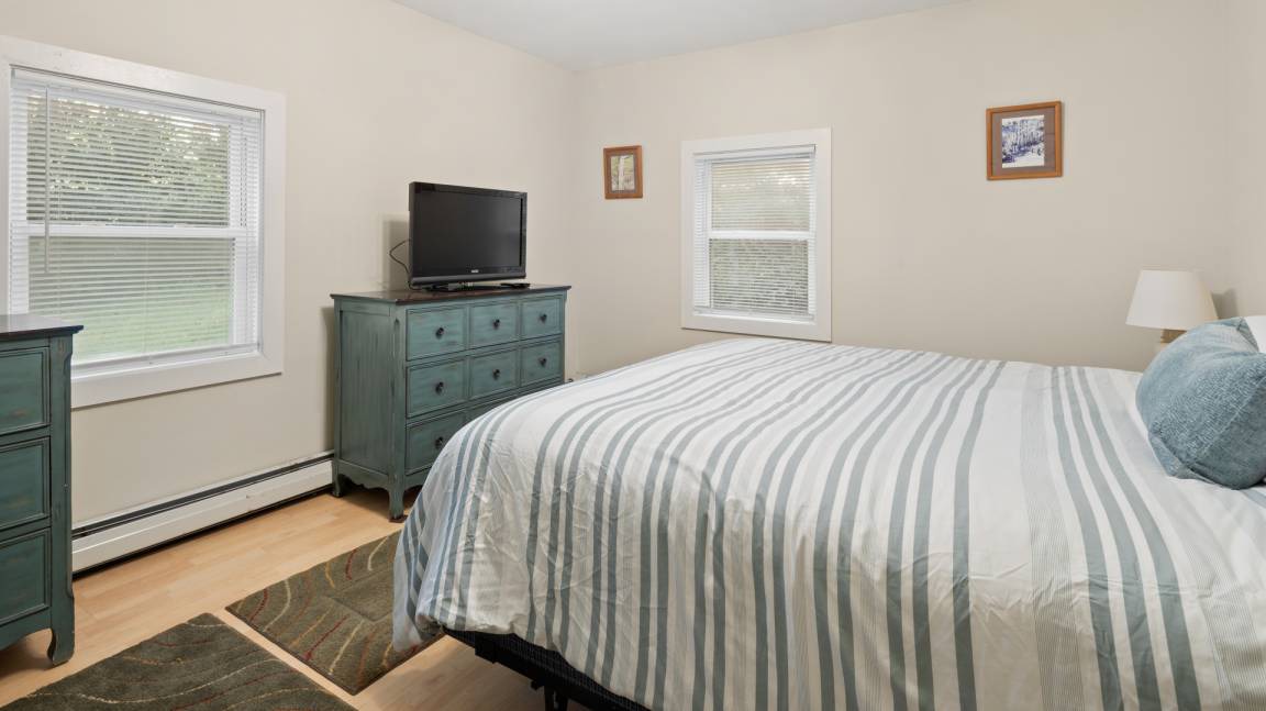 Photo of Bedroom in Malletts Bay