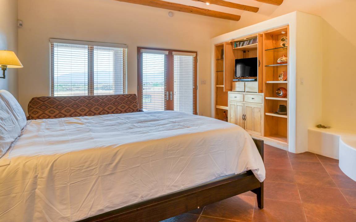 Photo of Bedroom in Ranchos De Taos