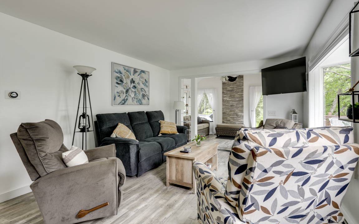 Photo of Livingroom in Forest Grove