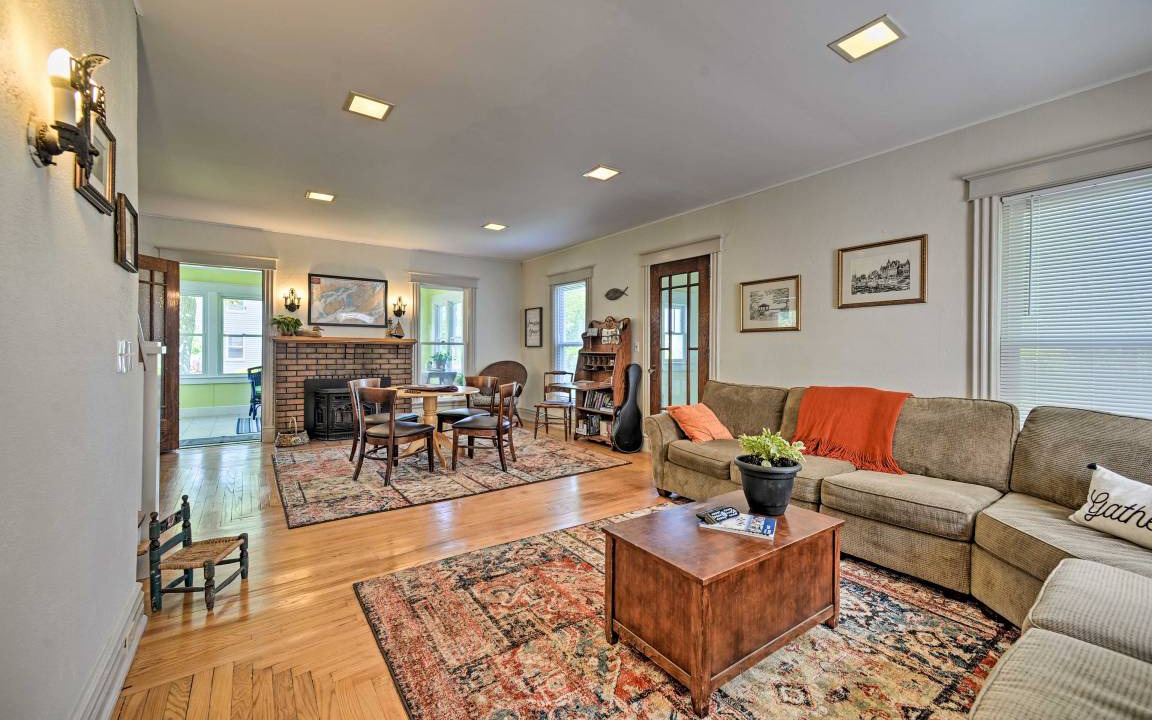 Photo of Livingroom in Clayton