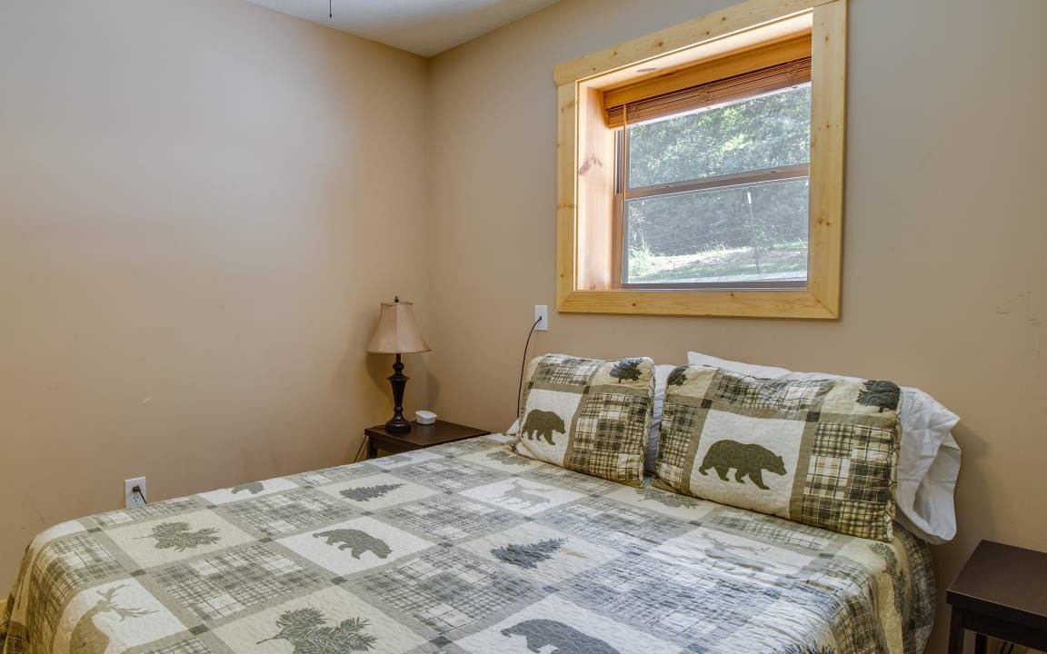 Photo of Bedroom in Van Buren