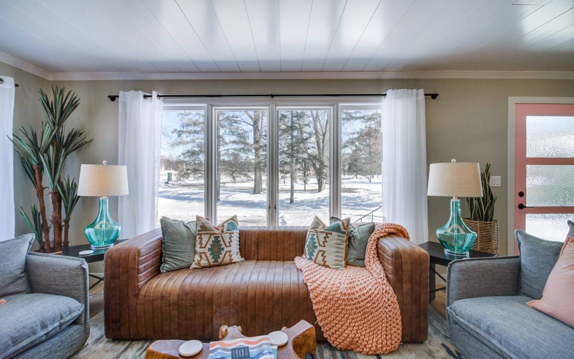 Photo of Livingroom in Detroit Lakes
