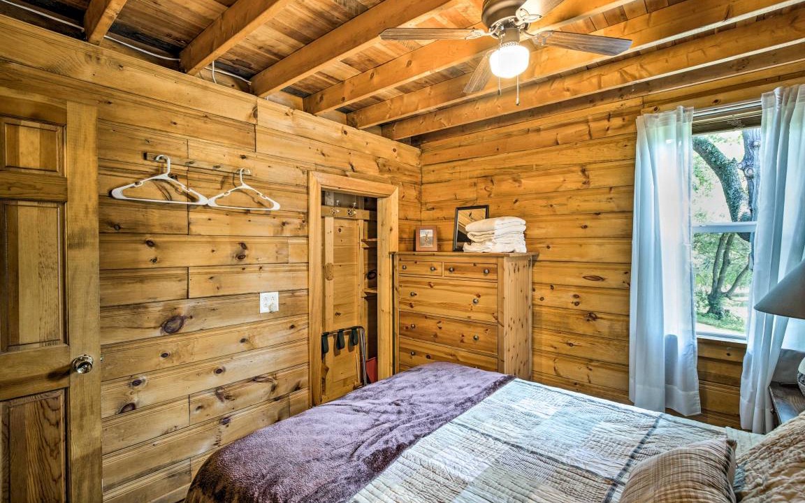 Photo of Bedroom in Chippewa Bay