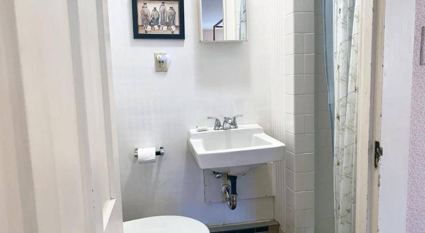 Photo of Bathroom in Chester