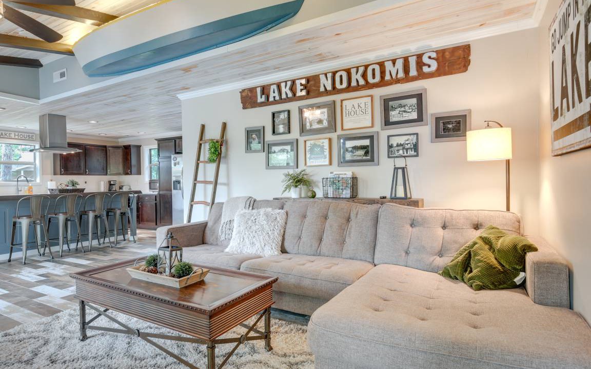 Photo of Livingroom in Tomahawk