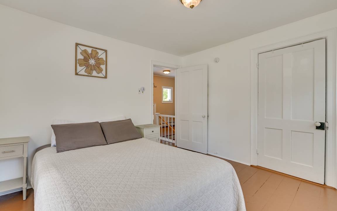 Photo of Bedroom in Schenevus