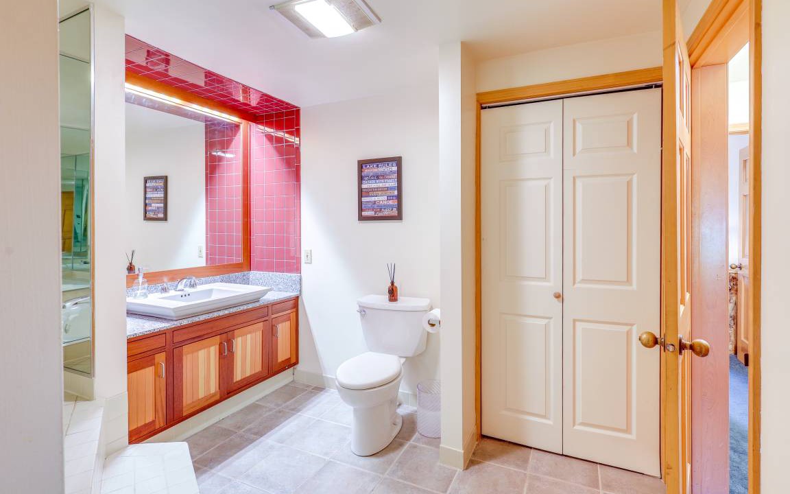 Photo of Bathroom in Lake Placid
