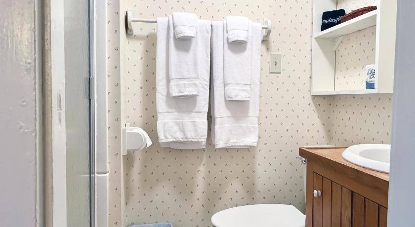 Photo of Bathroom in Chester
