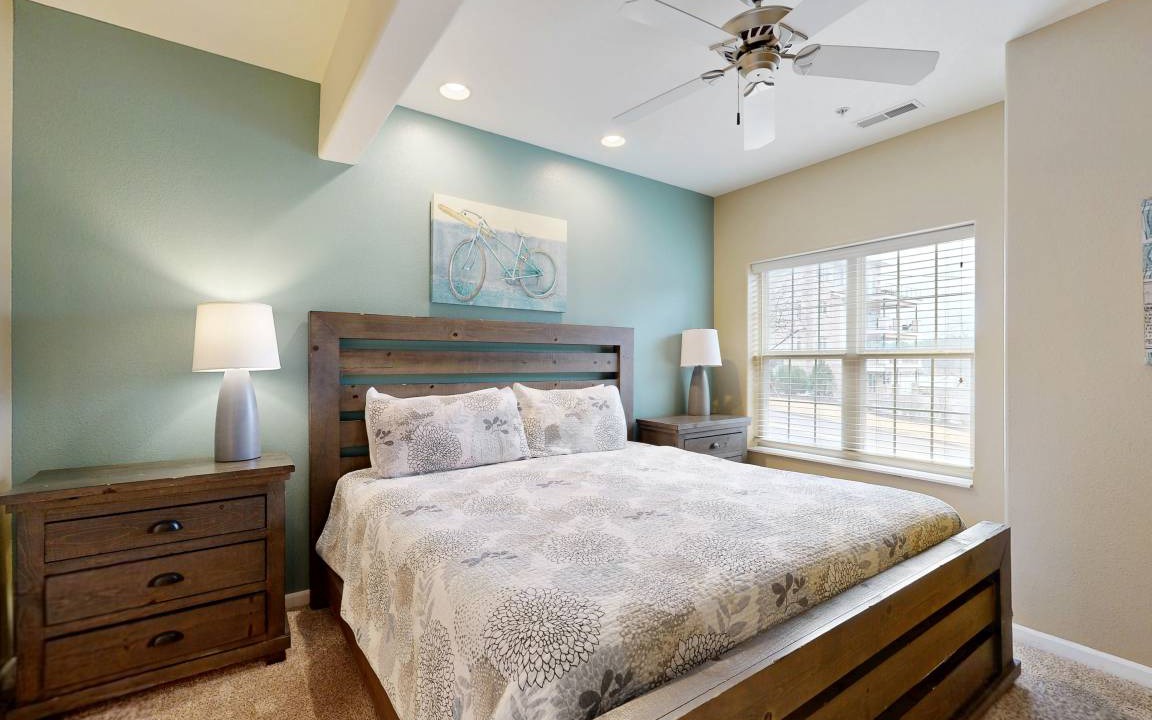 Photo of Bedroom in Lake Delton