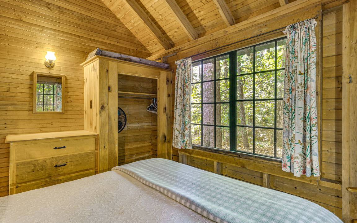 Photo of Bedroom in Holderness