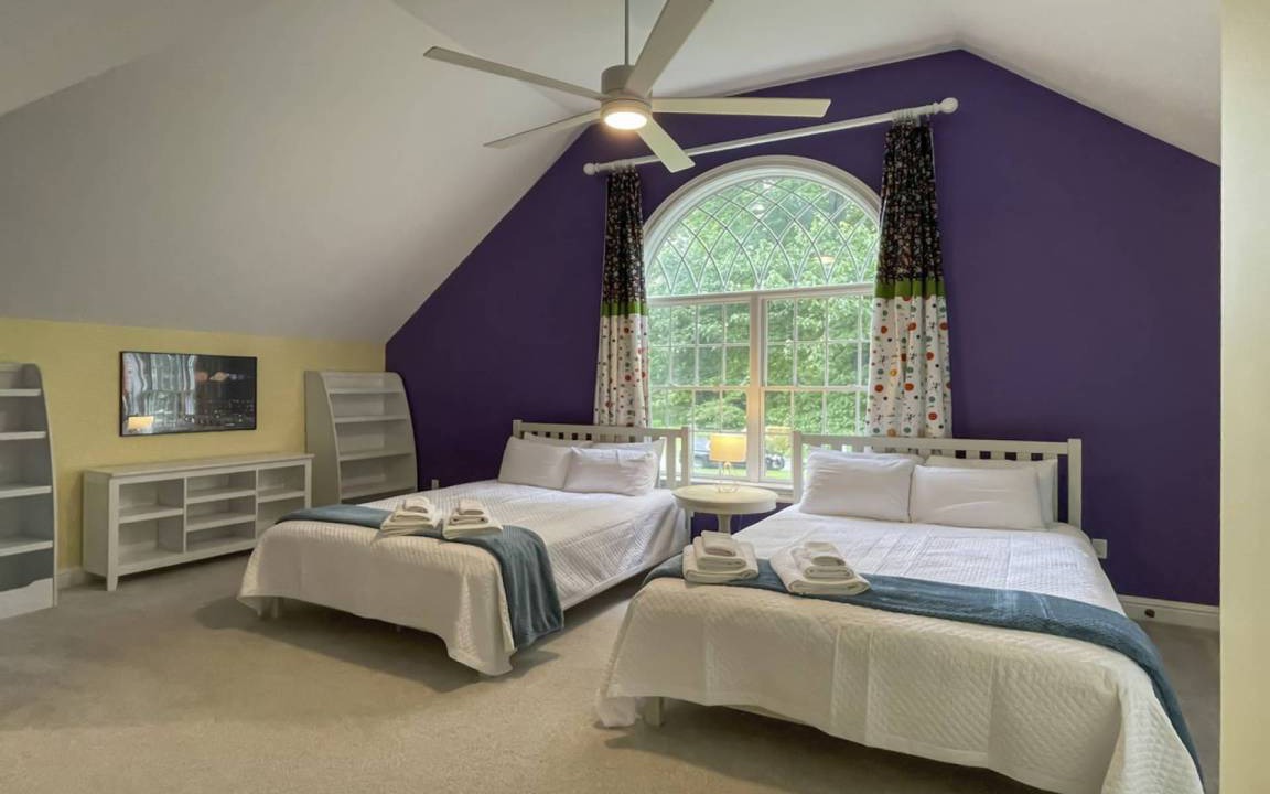 Photo of Bedroom in Newtown