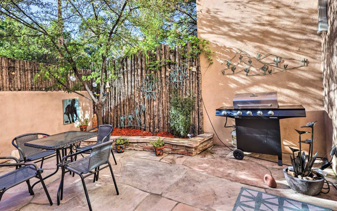 Photo of Patio Balcony in Northeast Santa Fe
