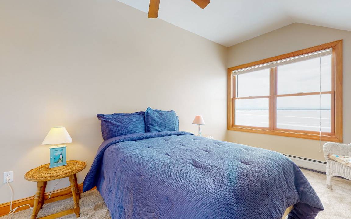 Photo of Bedroom in Malletts Bay