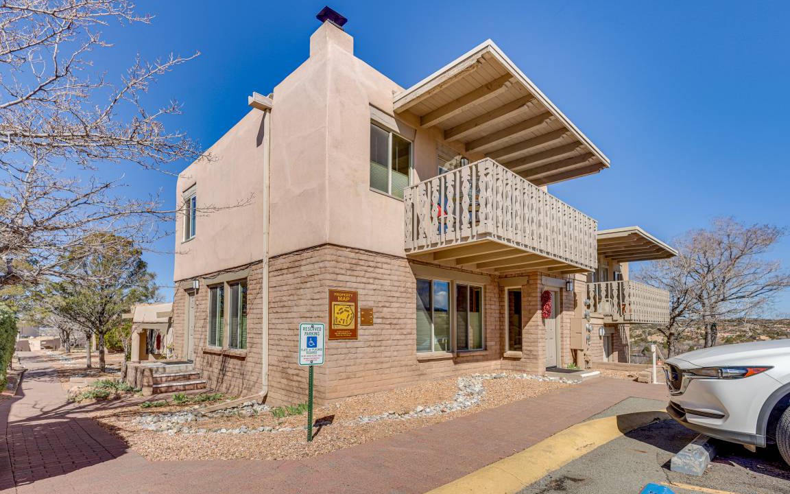 Photo of Others in Northeast Santa Fe