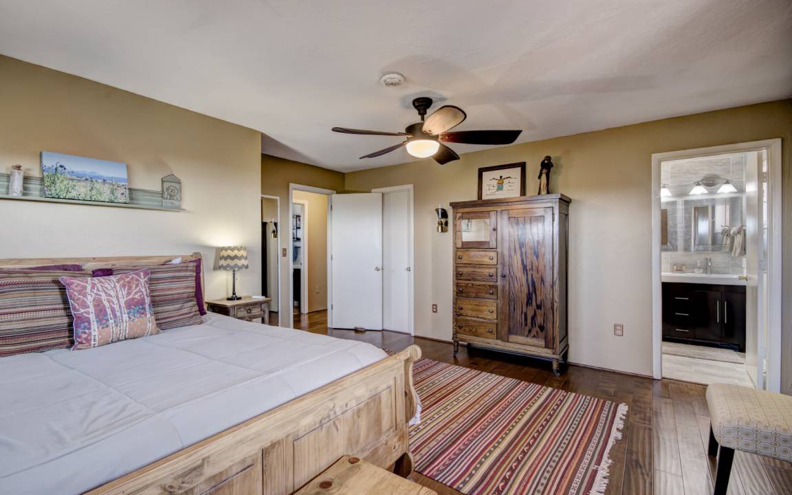 Photo of Bedroom in Canoncito