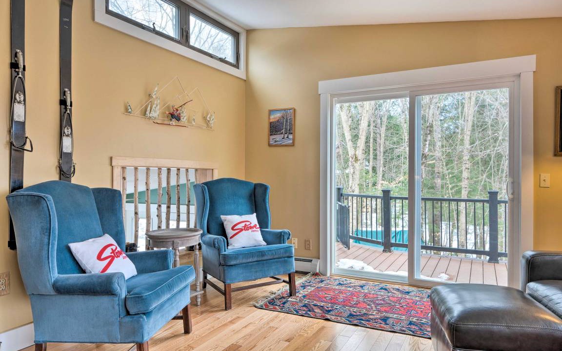 Photo of Livingroom in Stowe Area