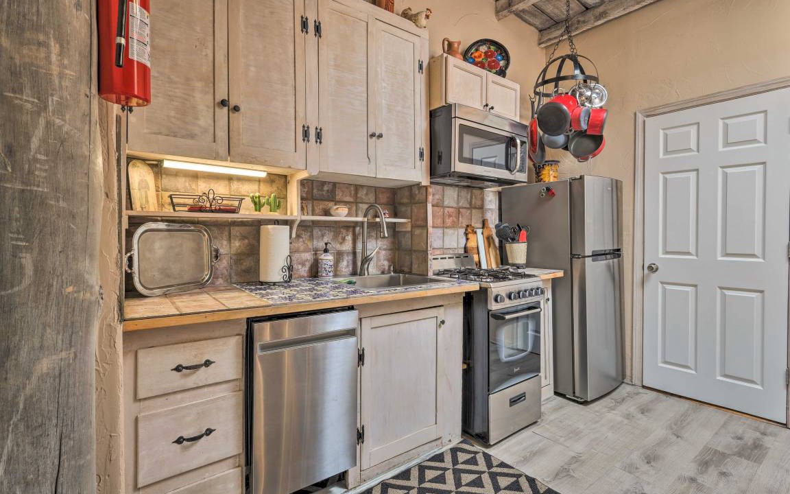 Photo of Kitchen in South Capitol